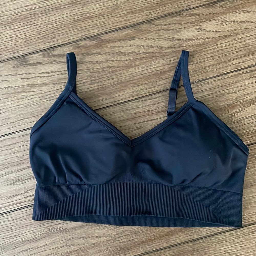 Lululemon Ebb to Street Bra